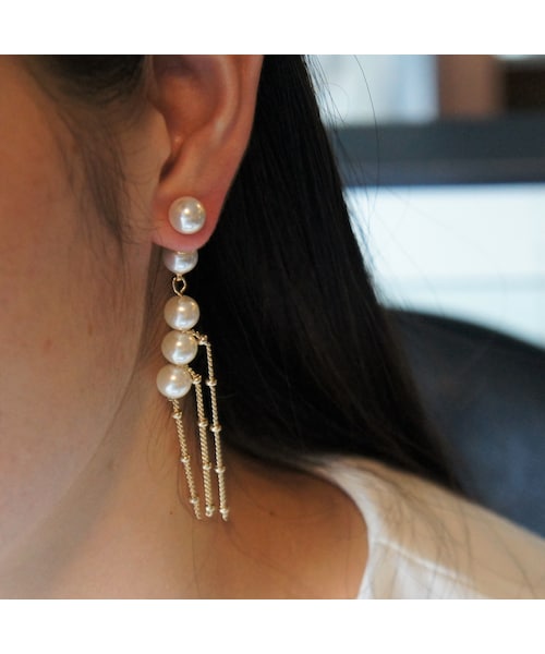 no brand（ノーブランド）の「連続 パール ロング ピアス