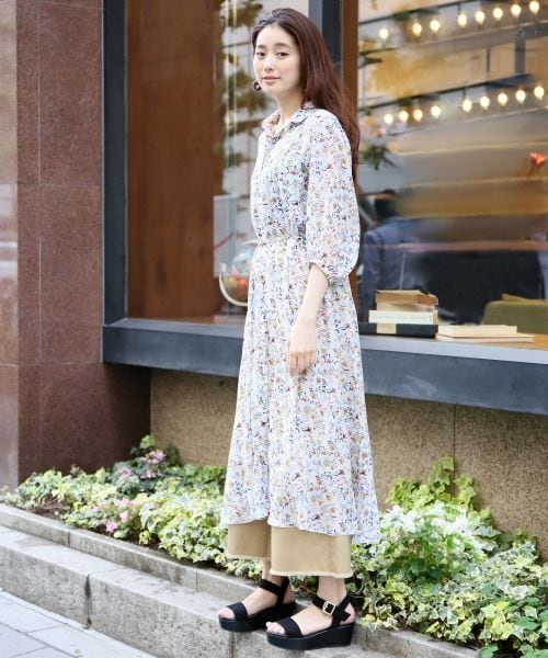 LEPSIM(レプシィム)の「マキシハナガラワンピコート(ワンピース/ドレス・オフ/ブラック)」の5枚目の写真
