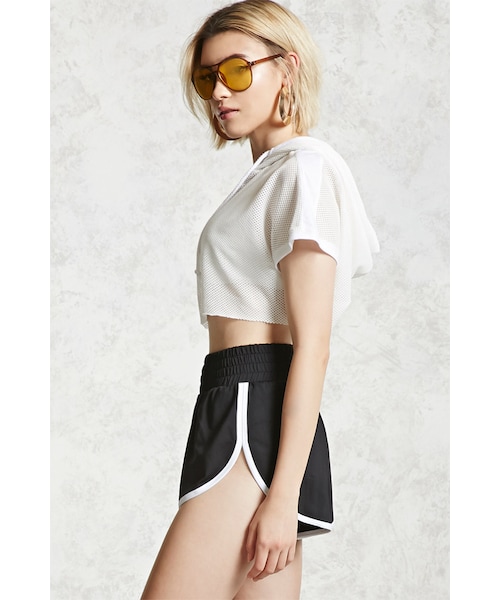 FOREVER 21（フォーエバー トゥエンティーワン）の「ハイ