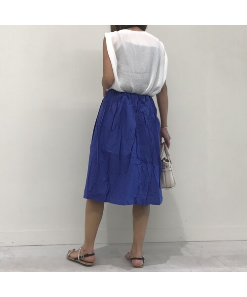 copine(コピン)の「ミモレ丈タック入りコットンカラースカート(2color)【クリックポスト対象商品】(スカート・レディース・その他)」の8枚目の写真