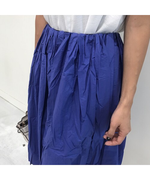 copine(コピン)の「ミモレ丈タック入りコットンカラースカート(2color)【クリックポスト対象商品】(スカート・レディース・その他)」の14枚目の写真