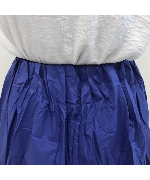 copine(コピン)の「ミモレ丈タック入りコットンカラースカート(2color)【クリックポスト対象商品】(スカート・レディース・その他)」の15枚目の写真