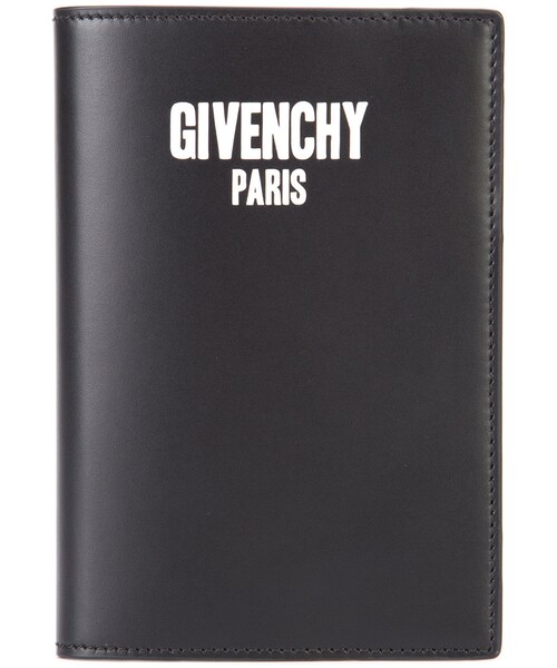 givenchy 英語版　ハードカバー　ジバンシー GIVENCHY（ジバンシイ）の「Givenchy - パスポートケース - men