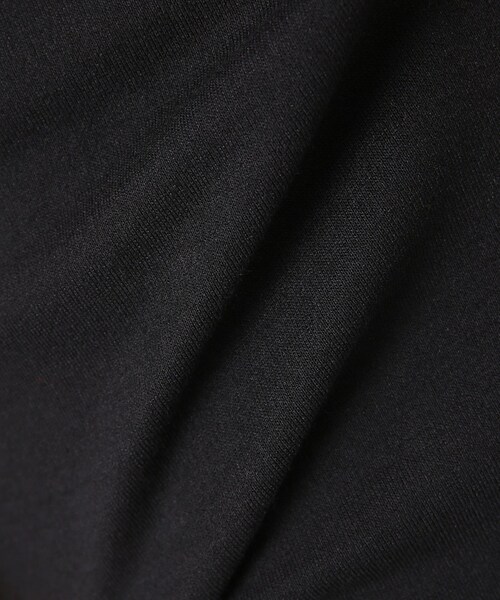 Deuxieme Classe（ドゥーズィエムクラス）の「ストレッチポンチタイト