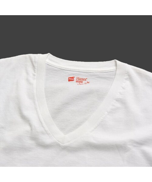HANES(ヘインズ)の「【Heans / 赤パック / Vネック】ジャパンフィット Japan Fit(白/2枚組)(Tシャツ/カットソー・メンズ・その他)」の3枚目の写真