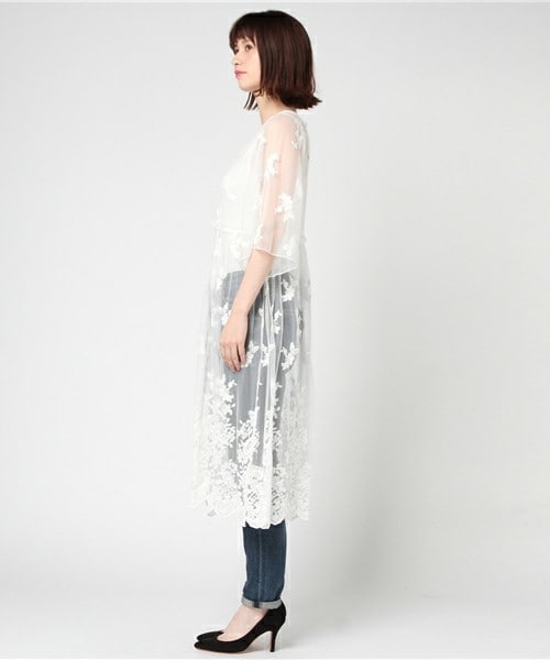 archives（アルシーヴ）の「レースガウン（ワンピース・レディース・オフホワイト/ブラック/シルバーグレー・MEDIUM）」の5枚目の写真