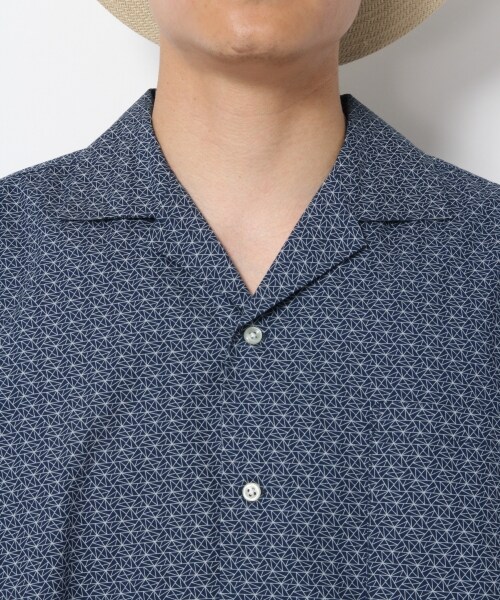 RAGEBLUE（レイジブルー）の「幾何学柄オープンカラーシャツ（トップス・ホワイト/ネイビー）」の6枚目の写真