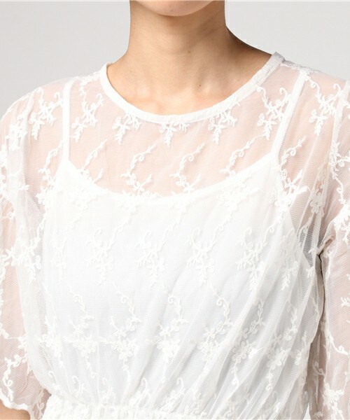 archives（アルシーヴ）の「Backリボンフレア袖OP(5分袖)×インナー（ワンピース・レディース・オフホワイト/ブラック・MEDIUM）」の6枚目の写真