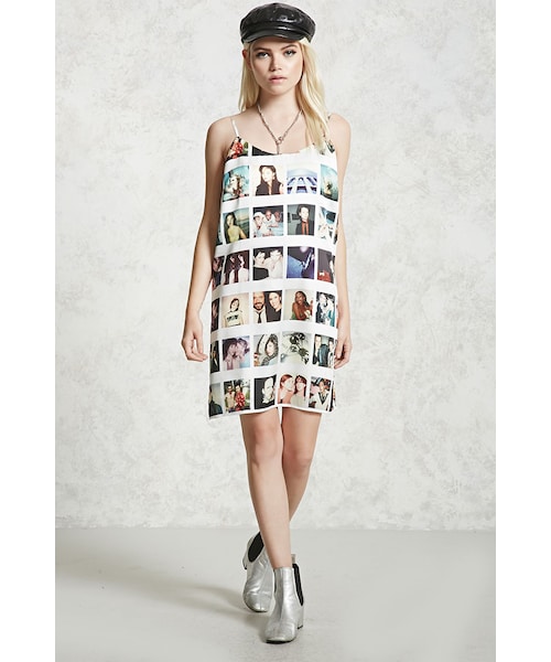 FOREVER 21（フォーエバー トゥエンティーワン）の「F21 x Maripolフォトグラフィックスリップワンピース（その他・レディース・WHITE/BLACK・S/M/L/ONE SIZE/ML/6/7/8/9/10）」の4枚目の写真
