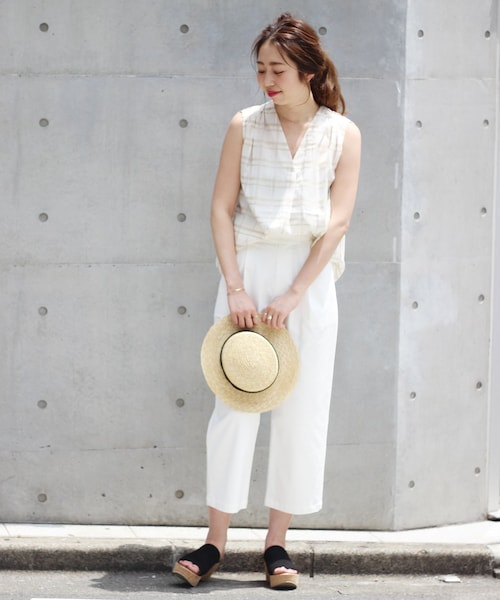 Spick &amp; Span - スピック&amp;スパン　フロントギャザーノースリーブブラウス Spick & Span フロントギャザーノースリーブブラウス【☆美品