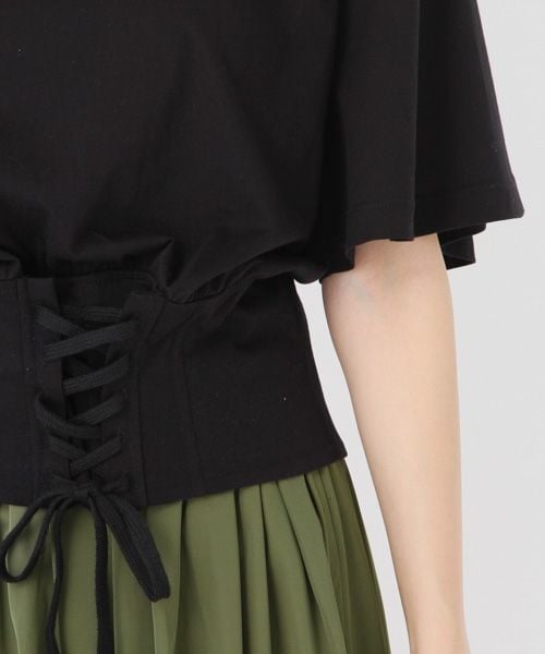 Andemiu(アンデミュウ)の「コルセットTシャツ(トップス・オフホワイト/ブラック)」の12枚目の写真