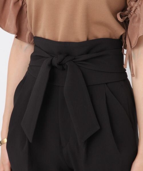 Andemiu（アンデミュウ）の「リボンベルトツキパンツ（パンツ・ブラック/キャメル）」の8枚目の写真