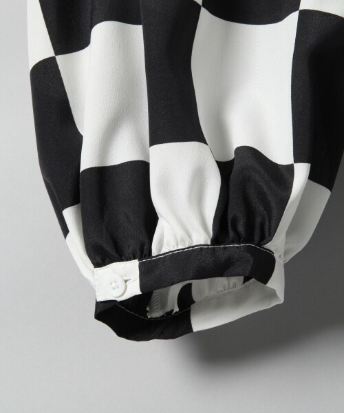 HARE（ハレ）の「2WAYシャーリングマキシワンピース（ワンピース/ドレス・その他）」の6枚目の写真