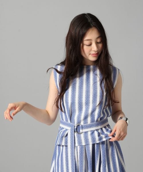 HARE（ハレ）の「ストライプノースリーブプルオーバー×ミモレスカート（ワンピース/ドレス・ブラック/ライトブルー）」の6枚目の写真
