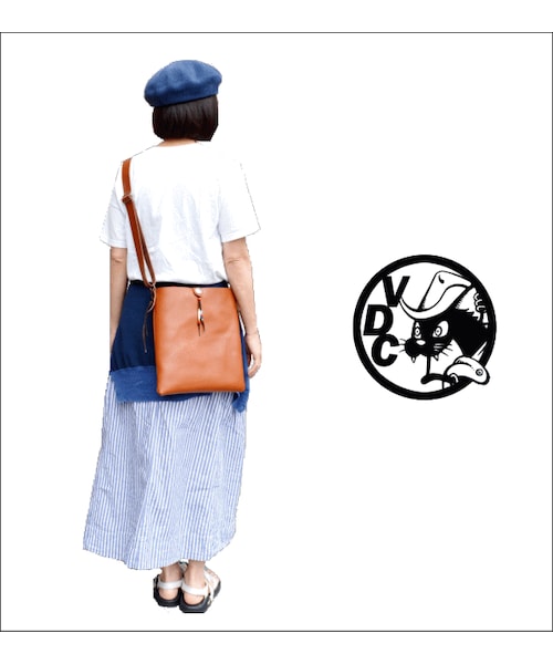 Handmade（ハンドメイド）の「レザーショルダーバッグ キャメル