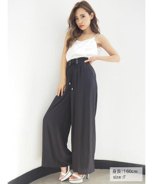 RESEXXY（リゼクシー）の「レースアップワイドパンツ（パンツ・レディース・ブラック/ピンク/ベージュ・F）」の5枚目の写真