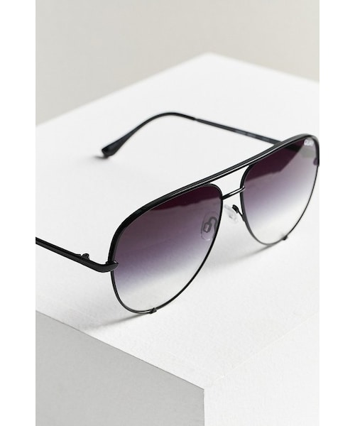 quay（キー）の「Quay X Desi Perkins High Key Aviator Sunglasses（サングラス・レディース・Blue/Gold/Gray/Black・ONE SIZE）」の19枚目の写真