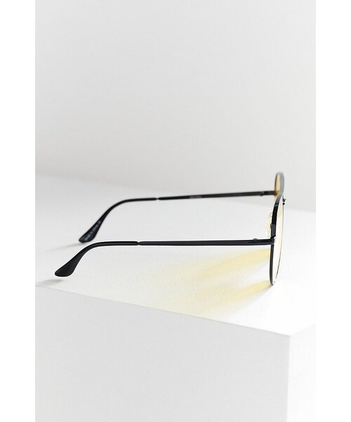 quay（キー）の「Quay X Desi Perkins Sahara Aviator Sunglasses（サングラス・レディース・Yellow・ONE SIZE）」の4枚目の写真