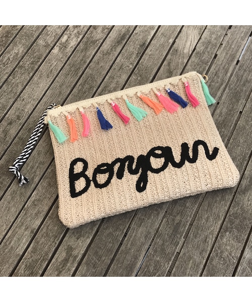 copine（コピン）の「２WAY刺繍カラフルタッセルペーパークラッチバッグ/ショルダーバッグ【クリックポスト対象商品】（クラッチバッグ・レディース・その他）」の2枚目の写真