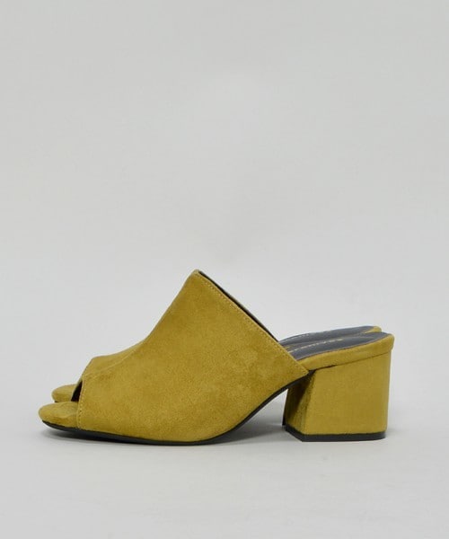 archives（アルシーヴ）の「チャンキーヒールサンダル（サンダル・レディース・ブラック/ベージュ/マスタード・SMALL/MEDIUM）」の5枚目の写真