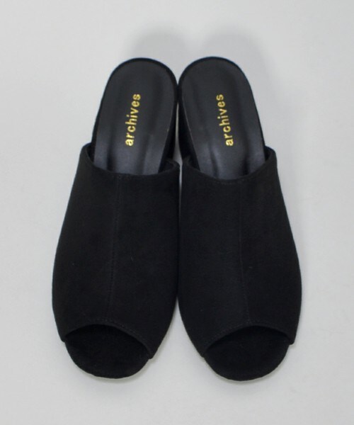 archives（アルシーヴ）の「チャンキーヒールサンダル（サンダル・レディース・ブラック/ベージュ/マスタード・SMALL/MEDIUM）」の2枚目の写真