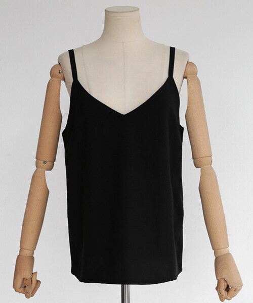 DHOLIC（ディーホリック）の「Vネックシルキースリーブレス（キャミソール・レディース・FREE）」の3枚目の写真