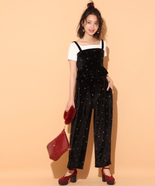 FOXEY BOUTIQUE フラワー装飾 ベロア セットアップ FOXEY BOUTIQUE フラワー装飾 ベロア セットアップ 2024年9月号EXPRESS