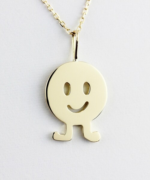 les desseins de DIEU(レデッサンドゥデュー)の「レ デッサン ドゥ デュー 952 ハッピー ダンス スマイル チャーム(チャーム・レディース・ゴールド・Free)」の5枚目の写真