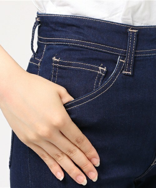archives（アルシーヴ）の「裾クラッシュスキニーデニムパンツ（デニムパンツ・レディース・ブラック/ネイビー/ロイヤルブルー・SMALL/MEDIUM）」の9枚目の写真