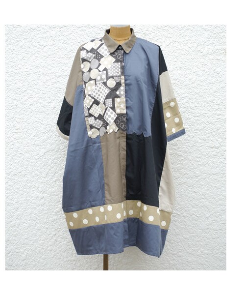 NIRAME.CO(ニラメッコ)の「飛行船しゃつ ~ベージュ×ドット~(シャツ/ブラウス・レディース・その他)」の1枚目の写真