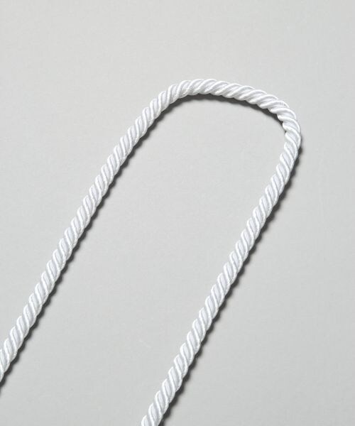 HARE(ハレ)の「ウッドモチーフネックレス(アクセサリー・オフホワイト/ブラック)」の7枚目の写真