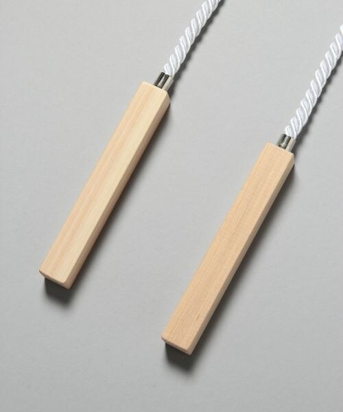 HARE(ハレ)の「ウッドモチーフネックレス(アクセサリー・オフホワイト/ブラック)」の6枚目の写真