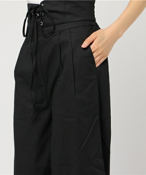 archives（アルシーヴ）の「ベルト付ワイドパンツ（その他パンツ・レディース・ブラック/ベージュ/オレンジ・MEDIUM）」の9枚目の写真