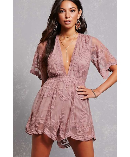 FOREVER 21（フォーエバー トゥエンティーワン）の「FOREVER 21+