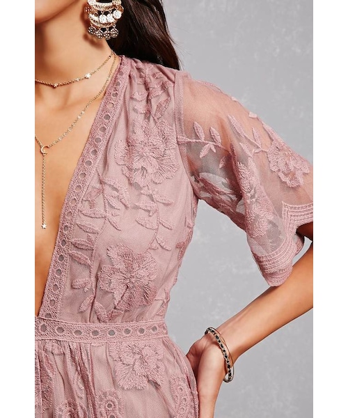 FOREVER 21（フォーエバー トゥエンティーワン）の「FOREVER 21+