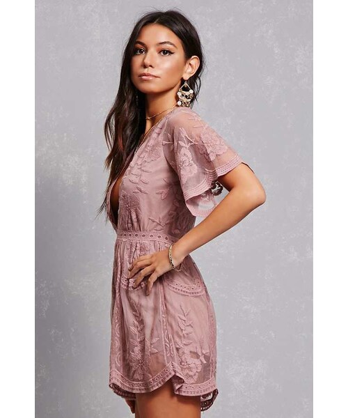 FOREVER 21（フォーエバー トゥエンティーワン）の「FOREVER 21+