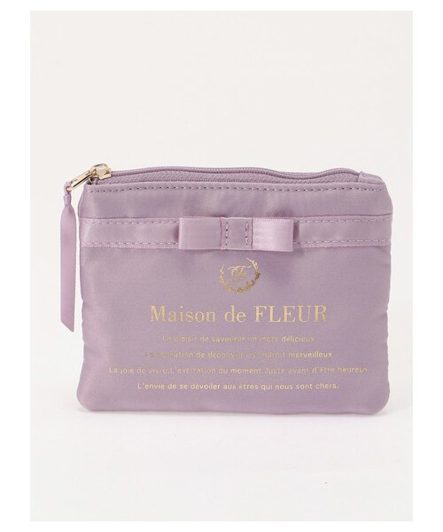 Maison de FLEUR サテンブランドロゴポーチ Maison de FLEUR（メゾンドフルール）の「サテンブランドロゴ