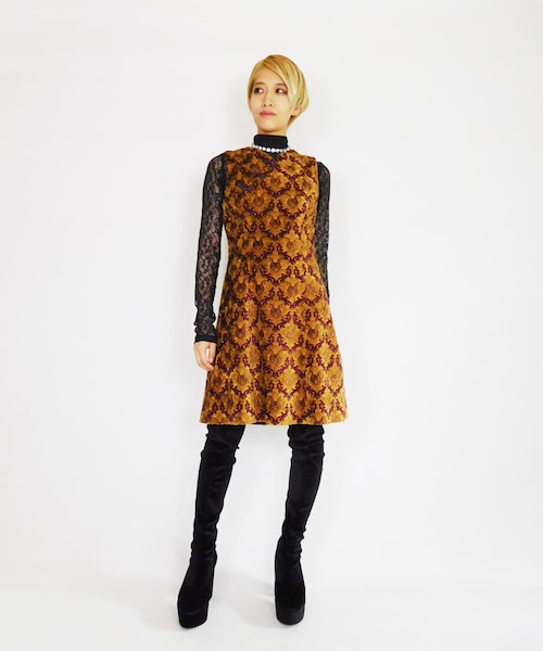 G.V.G.V.（ジーヴィージーヴィー）の「DAMASK JACQUARD MINI