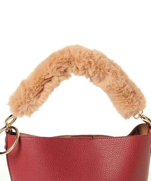 Andemiu（アンデミュウ）の「ファーストラップ３ＷＡＹＢＡＧ（バッグ・グレー/ブラック/レッド）」の5枚目の写真