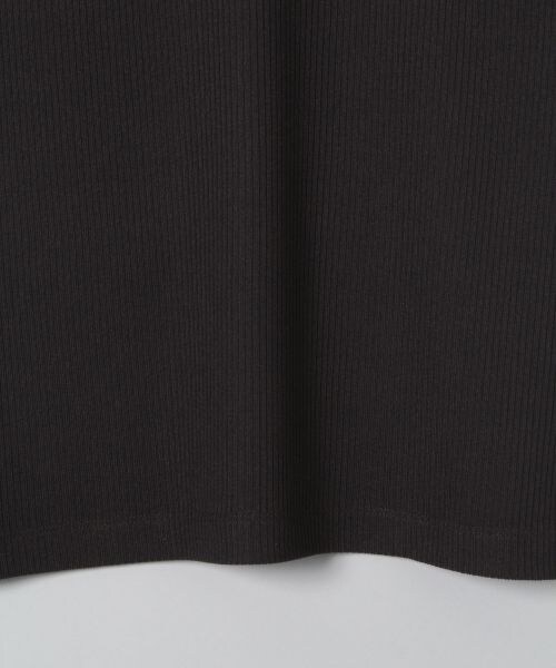 JEANASIS（ジーナシス）の「リブタイトVSS（トップス・オフホワイト()/ブラック()/グリーン()）」の9枚目の写真