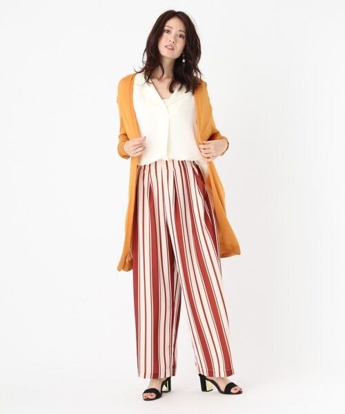 Andemiu（アンデミュウ）の「ギャザーフレアワイドパンツ（パンツ・ストライプ(ブラウン)/イエロー/カーキ）」の9枚目の写真