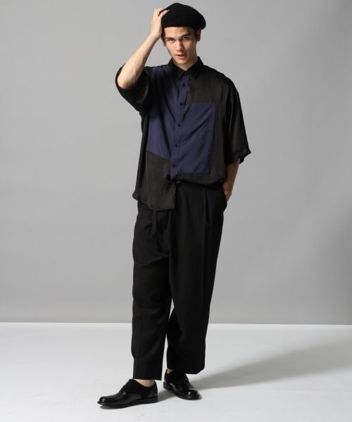 HARE（ハレ）の「ラップワイドパンツ（パンツ・ブラック/グレー）」の3枚目の写真