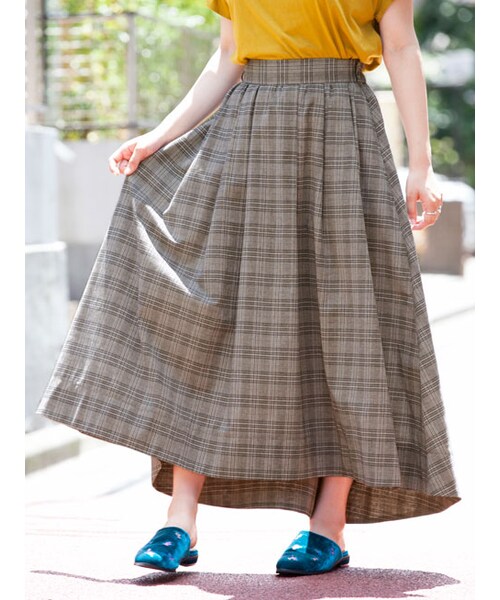 w closet（ダブルクローゼット）の「【A/W】チェック柄イレヘムロングスカート（スカート・レディース・ブラウン/ブラック・FREE）」の3枚目の写真