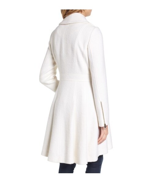 Guess(ゲス)の「Women's Guess Double Breasted Wool Blend Coat(ジャケット/アウター・レディース・Black/Pink/White・Large/Large P/Medium/Medium P/Small/Small P/X-Large/X-Large P/X-Small/X-Small P)」の7枚目の写真