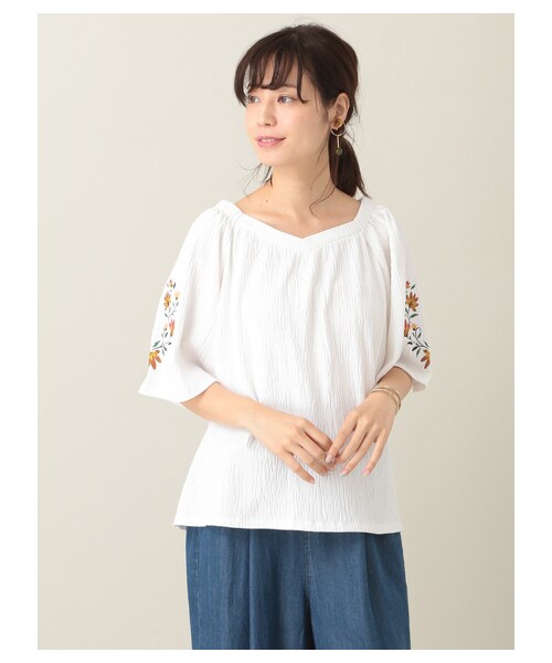 Green　Parks（グリーンパークス）の「【WEB先行予約】袖刺繍フレアカットプルオーバー（トップス・オフホワイト/杢グレー/ブラック/ボルドー/キャメル/ネイビー・F）」の8枚目の写真