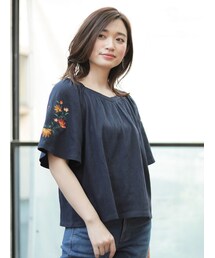 Green　Parks | 【WEB先行予約】袖刺繍フレアカットプルオーバー(トップス)