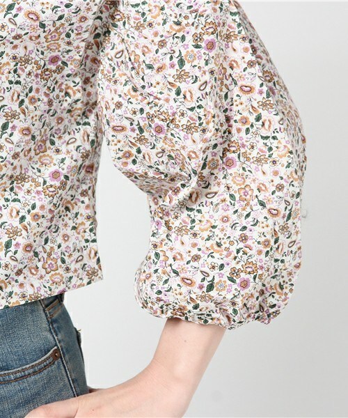 archives（アルシーヴ）の「8分袖バルーンスリーブブラウス（シャツ/ブラウス・レディース・オフホワイト/ネイビー/キャメル・MEDIUM）」の8枚目の写真