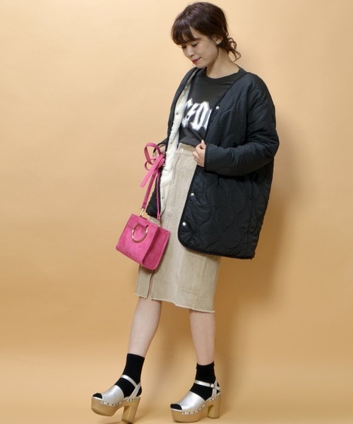 archives（アルシーヴ）の「中綿キルトボアリバーシブルコート（ミリタリージャケット・レディース・ブラック/カーキ・MEDIUM）」の15枚目の写真