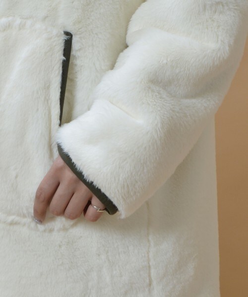 archives（アルシーヴ）の「中綿キルトボアリバーシブルコート（ミリタリージャケット・レディース・ブラック/カーキ・MEDIUM）」の14枚目の写真