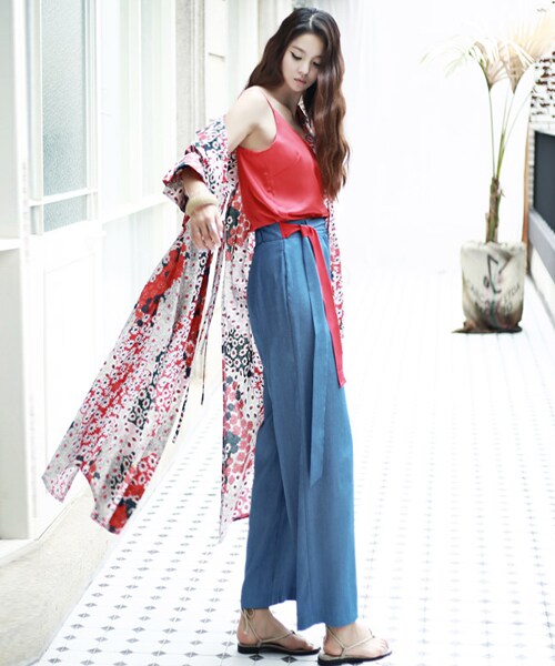 DINT(ディント)の「ロクシドゥpatternedバックひらきローブ(その他アウター・レディース・Red mix・one(44~66size))」の2枚目の写真